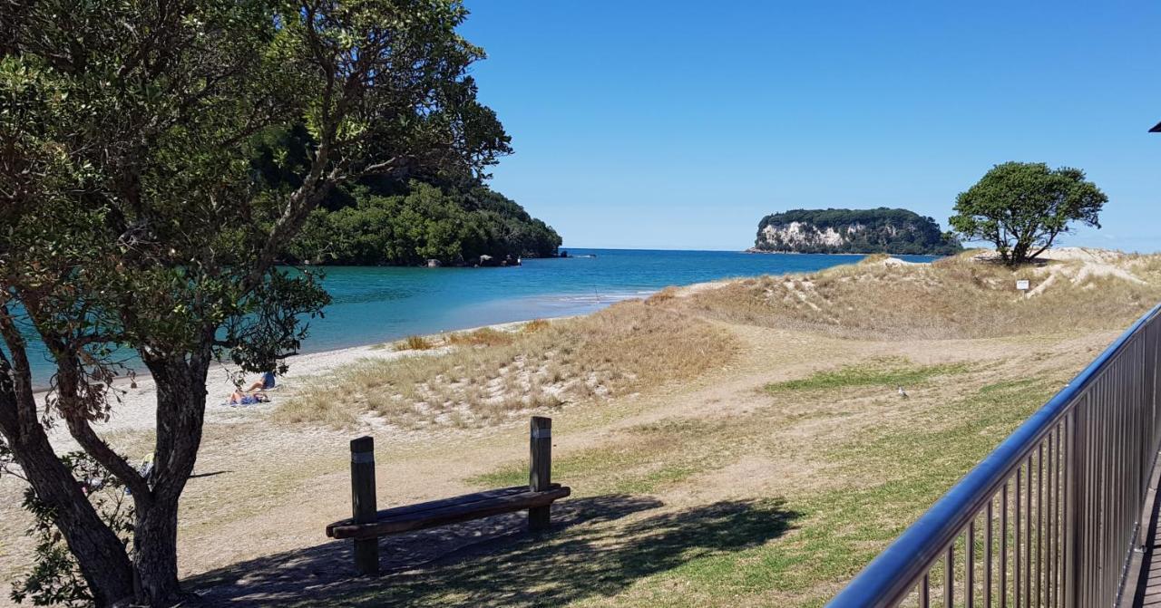 Heron'S Nest Whangamata Exterior photo
